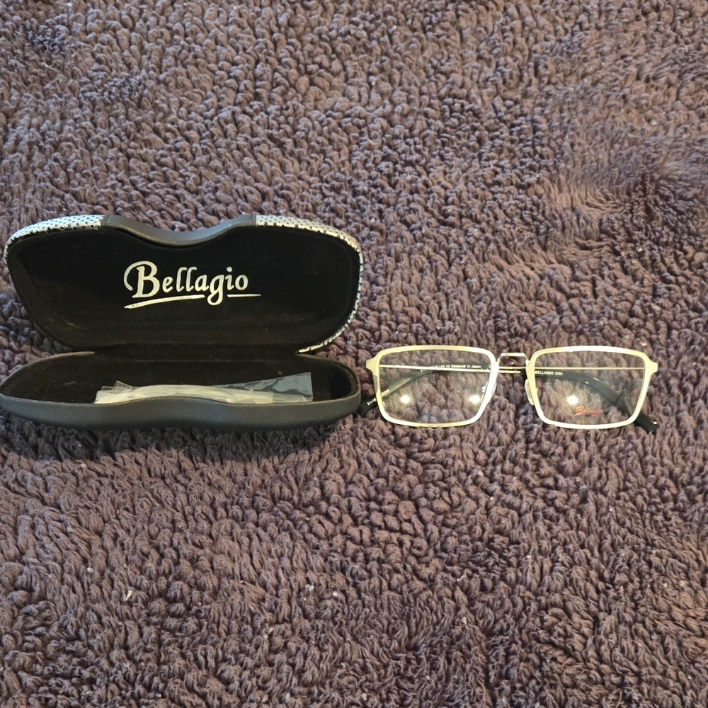 Silver Sturdy Rectangular Glasses With Case - image 1